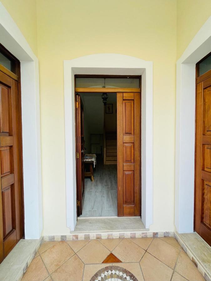 B&B Tre - Rooms & Relax Oristano Eksteriør billede