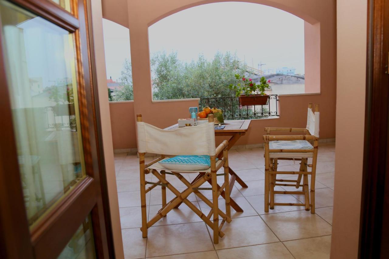 B&B Tre - Rooms & Relax Oristano Eksteriør billede