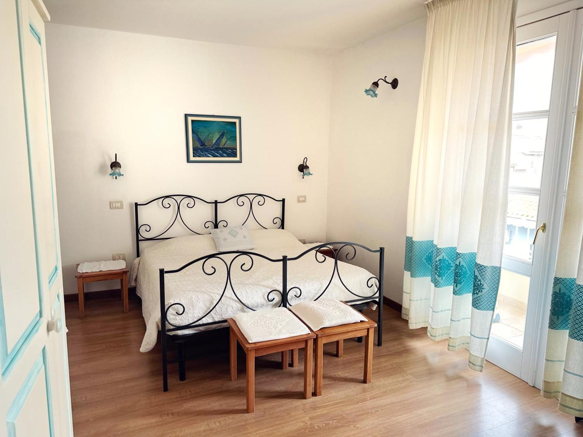 B&B Tre - Rooms & Relax Oristano Eksteriør billede