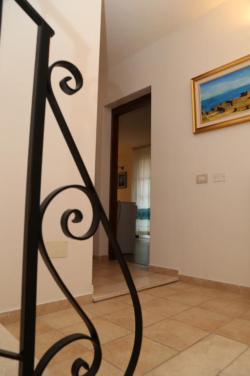 B&B Tre - Rooms & Relax Oristano Eksteriør billede
